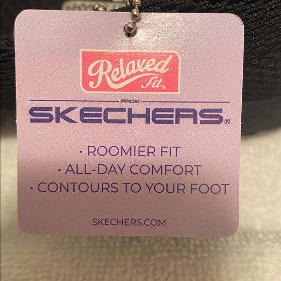 Skechers Air-Cooled Black Mesh Slip-Ons…size 9 - Picture 9 of 9